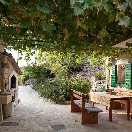 Holiday Home Alegra พอดโกรา ภายนอก รูปภาพ
