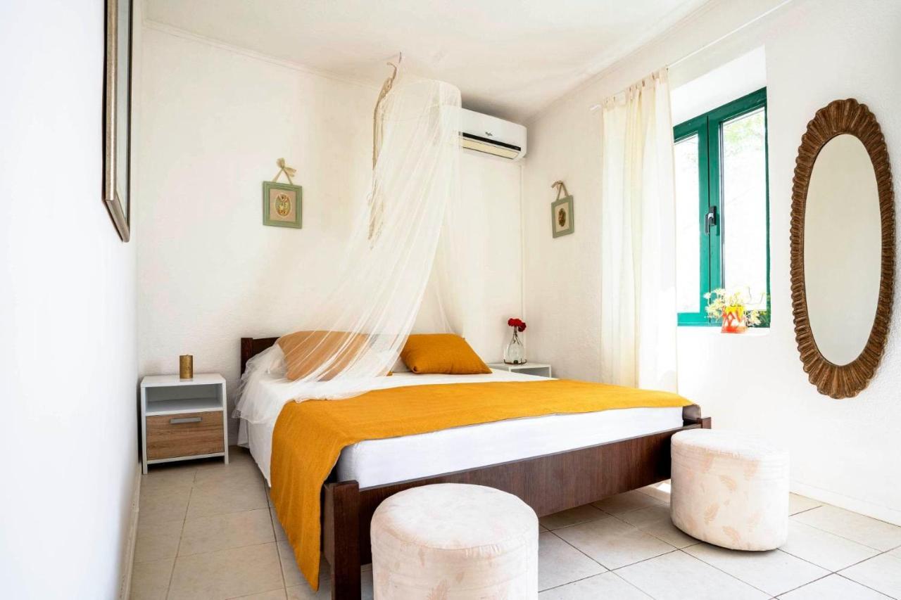 Holiday Home Alegra พอดโกรา ภายนอก รูปภาพ